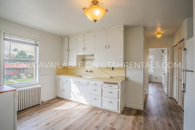 Photo - 411 E 300 S Unidad 1