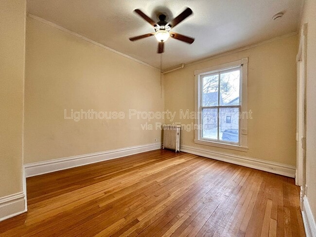 Photo - 317 Prospect Ave NE Unit 3