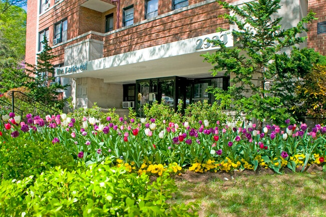 Photo - The Parkwest Apartments