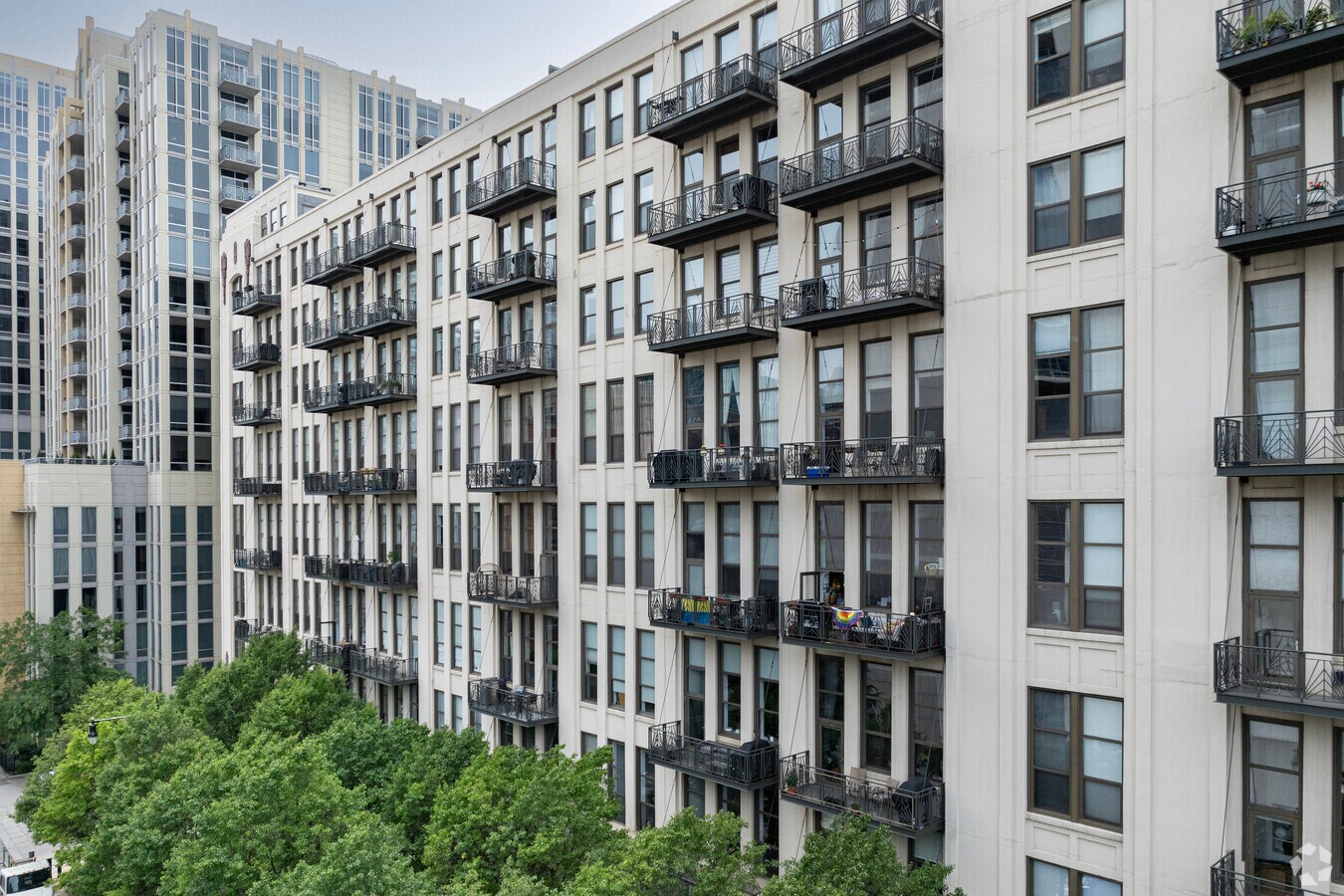 Alternate - River Place on the Park