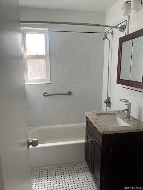 Photo - 40 Knightsbridge Rd Unit 3H
