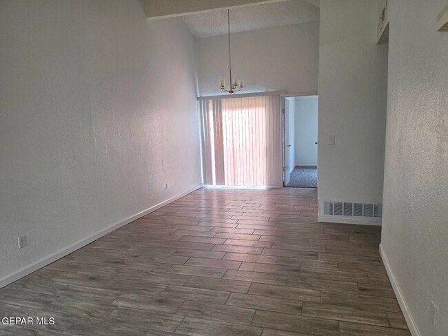 Photo - 944 Montera Rd