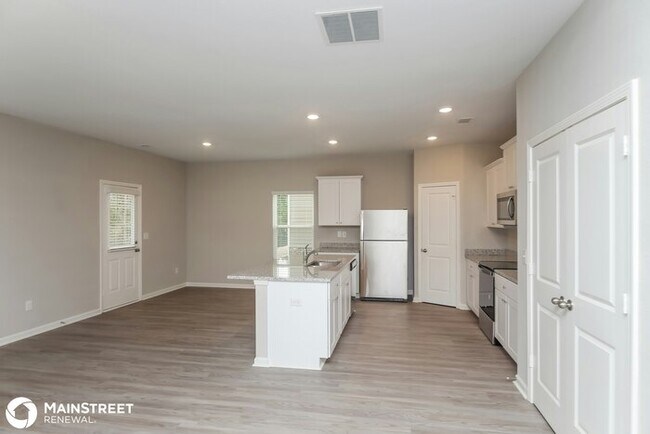 Photo - 318 Augusta Woods Dr