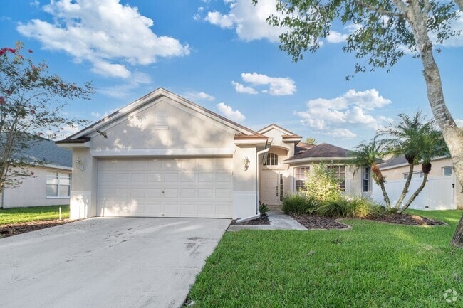 Building Photo - 4 bed, 2 Bath New Tampa Home for Lease!