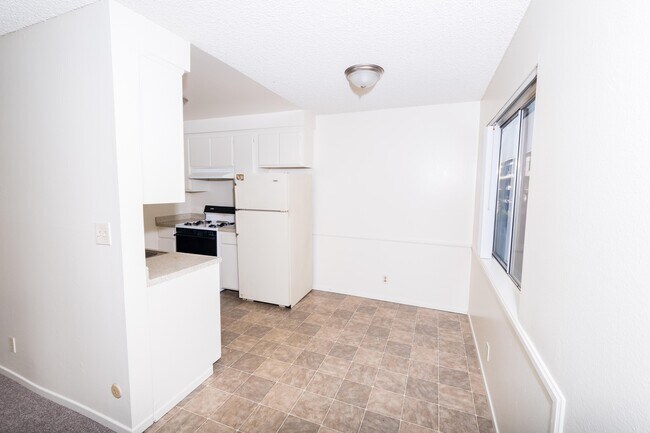 Photo - Marina Apartments