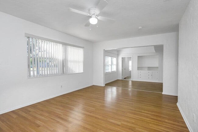 Photo - 5201 1st Ave N Unit 5201