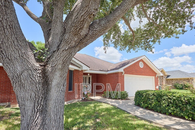 Photo - 2609 Thomas Ln