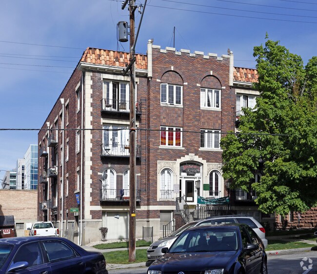 Photo - Embassy Arms Apartments