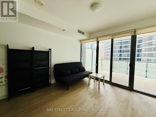 Photo - 57 St Joseph St Unité 702