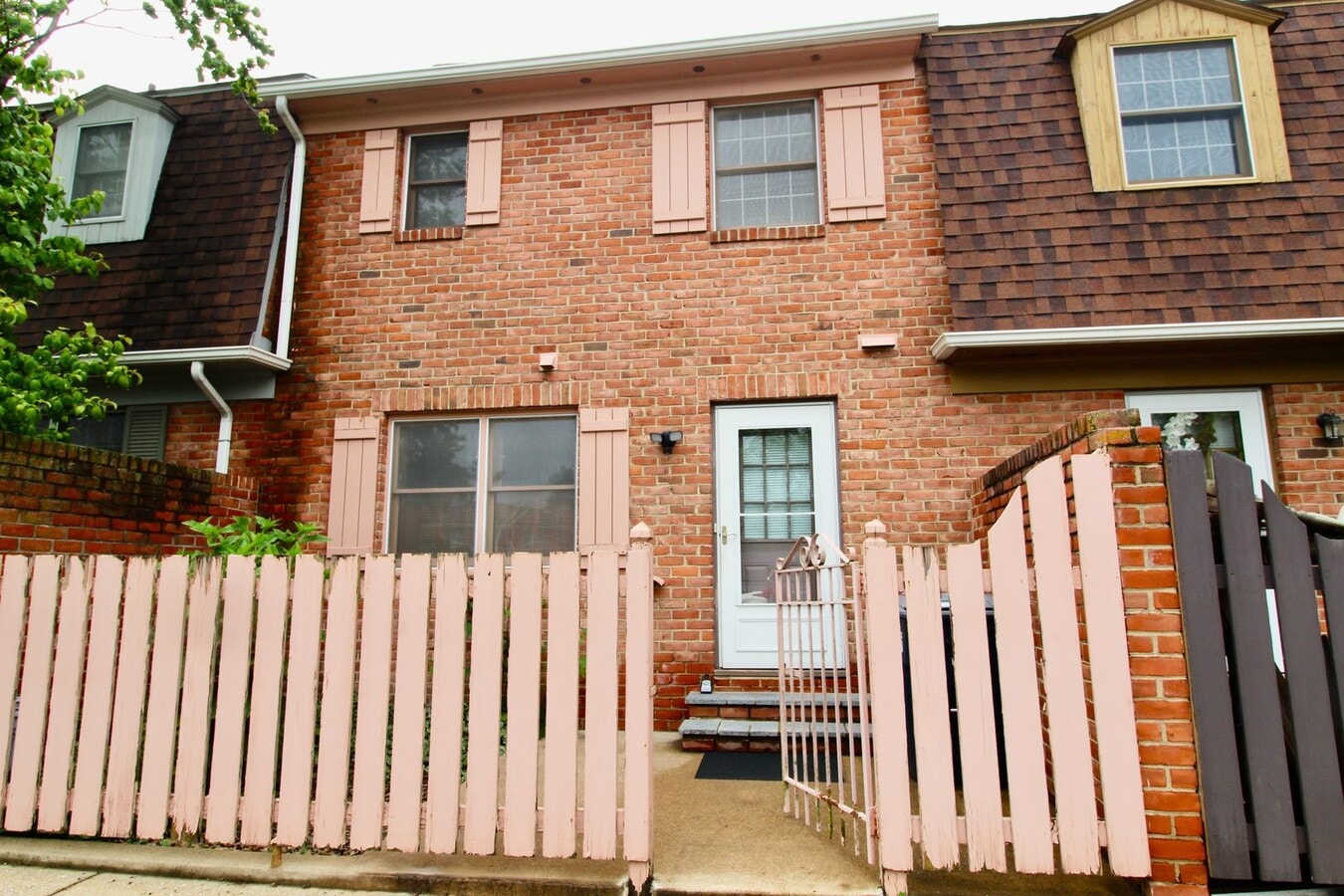 Photo - 2 bedroom townhome right across from Westo...