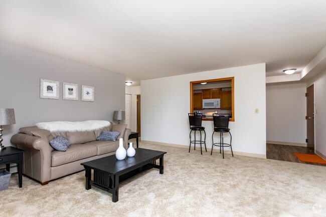 2BR, 1BA