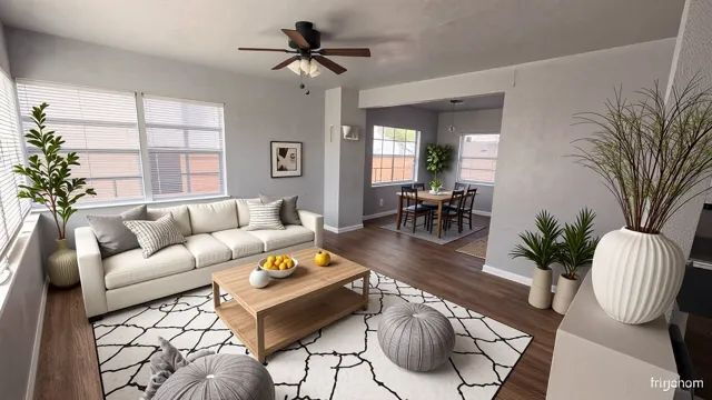 Building Photo - 2-Bedroom Townhome with Wood Floors Unit Apt. 10