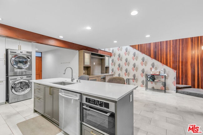 Photo - 11616 Chenault St Unidad 6
