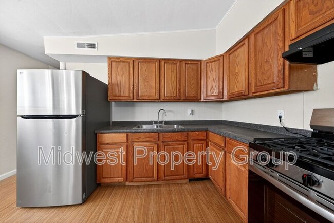 Photo - 8310 Sagewood Ln