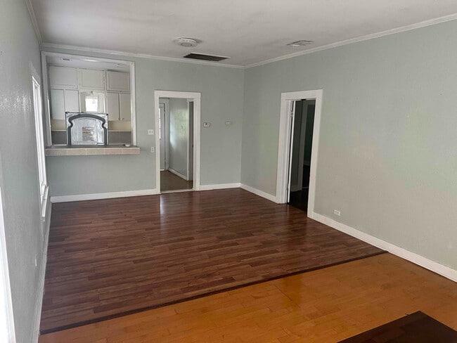 Photo - 138 Morrill Ave