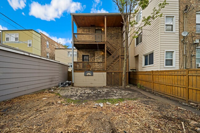 Photo - 2325 W Rice St Unit 1R