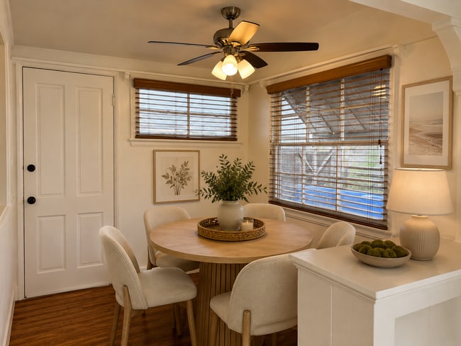 Photo - Kester Ave, 5069-5071 Unit 5071