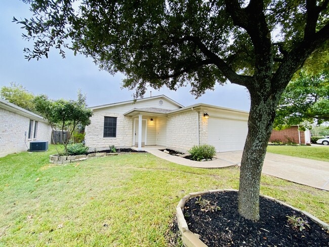 Photo - 3811 Julianas Way