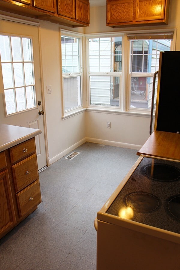Photo - RENOVATED BALLARD 3 BED, 2 BATH DUPLEX UNIT FOR RENT CLOSE TO ALL