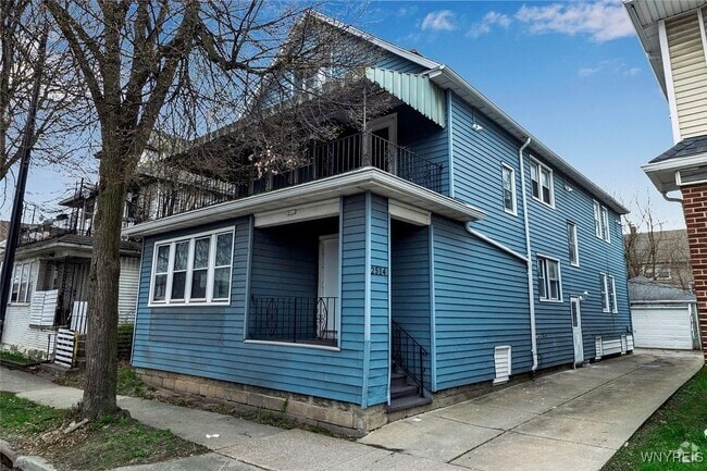 Building Photo - 2514 Delaware Ave Rental