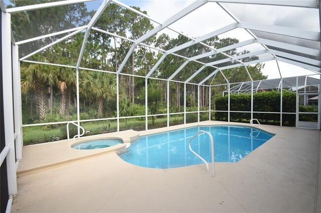 Photo - 1216 Hampstead Ln