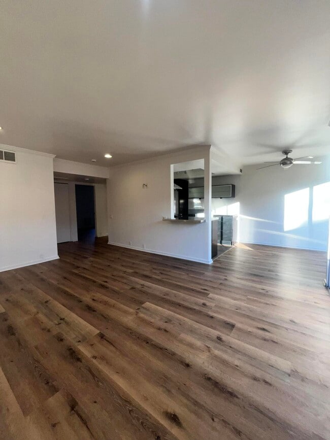 Photo - 400 N Sunrise Way Unit 250