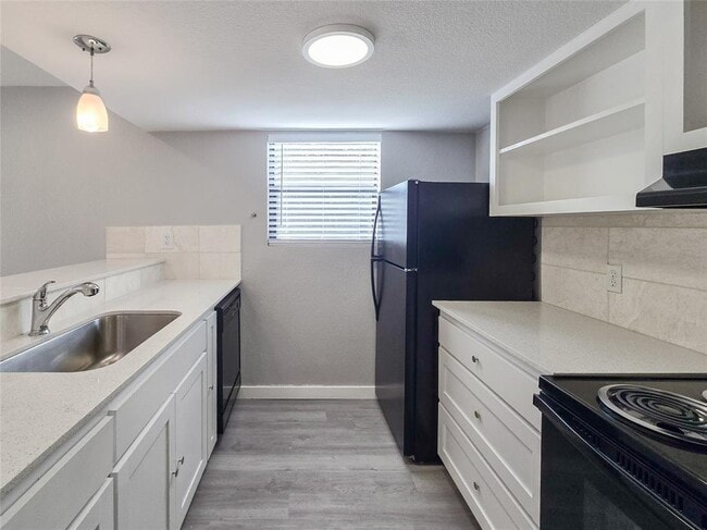Photo - 1600 West Ave Unidad 15