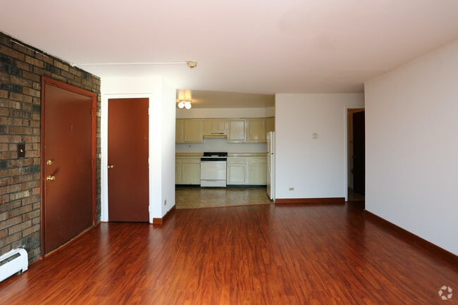 Main Park Apartments