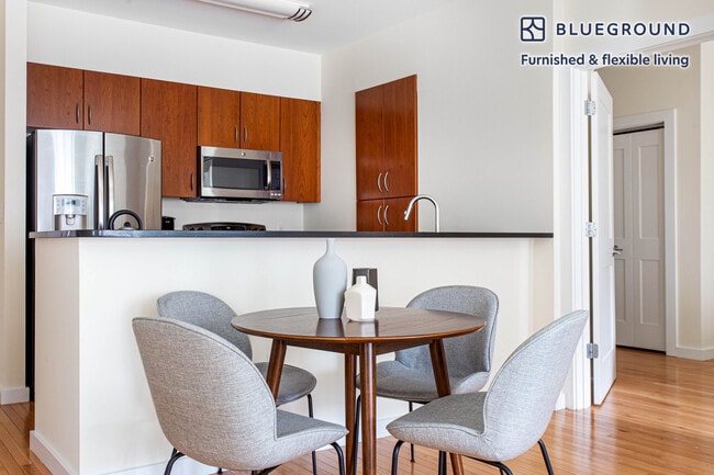 Photo - 9 Miner St Unit FL1-ID371