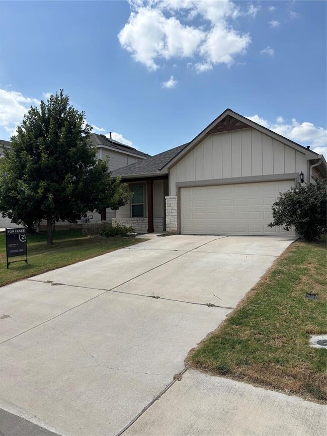Photo - 1101 Cliffbrake Wy