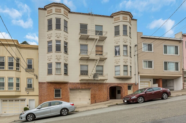 Photo - 517 36th Avenue