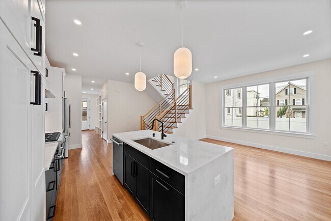 Photo - 11 Jasset St Unit 11