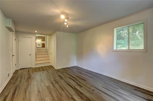 Photo - 1634 Andora Ct