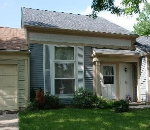 Building Photo - 689 Wilson St Rental