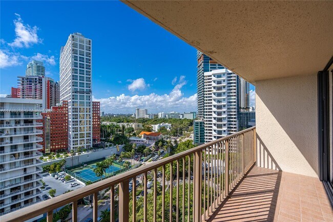 Photo - 1450 Brickell Bay Dr