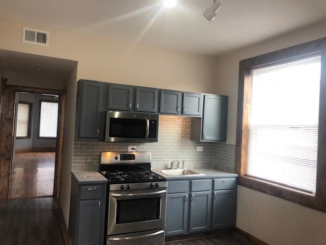 Photo - 3713 W Shakespeare Ave Unit Lower level