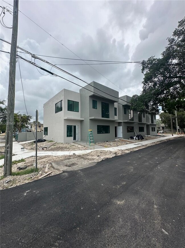 Photo - 6480 NE 1st Ave