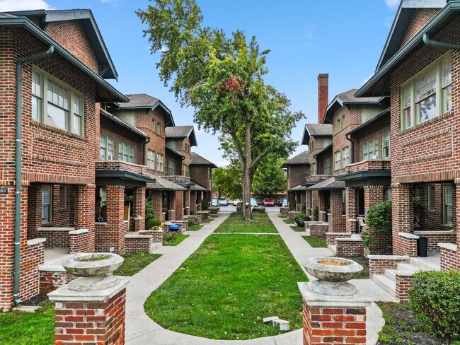 Photo - 5703 E Washington St Unit 23