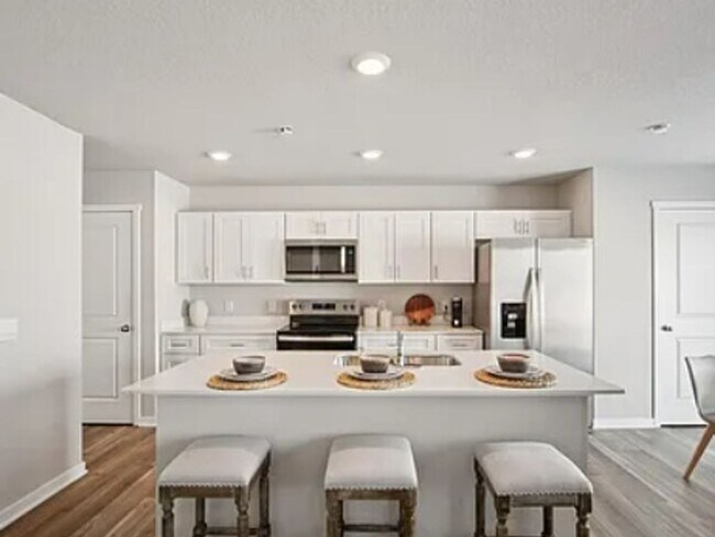 353 Juniper Dr Unit 1