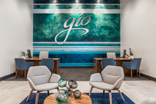Interior Photo - GIO Rental
