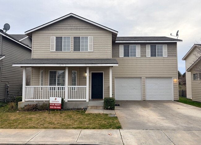 Building Photo - 4 bed, 2.5 ba - Golf Course living in Horn Rapids