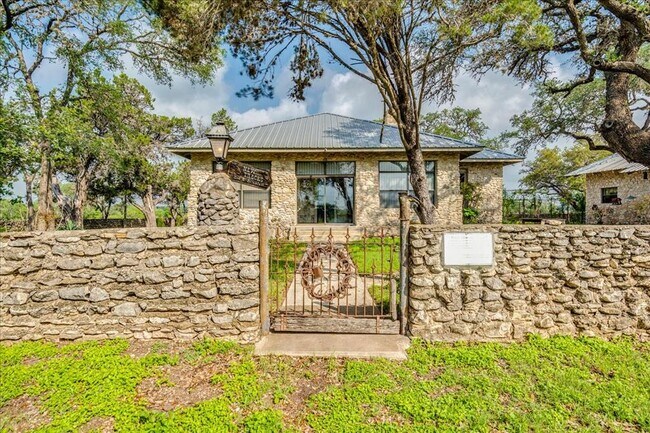 Photo - 6400 Cypress Rd