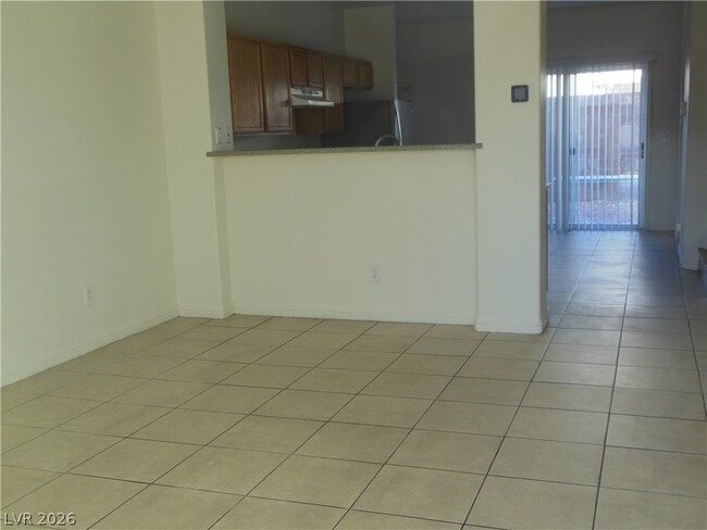 Photo - 7571 Redwood Point St