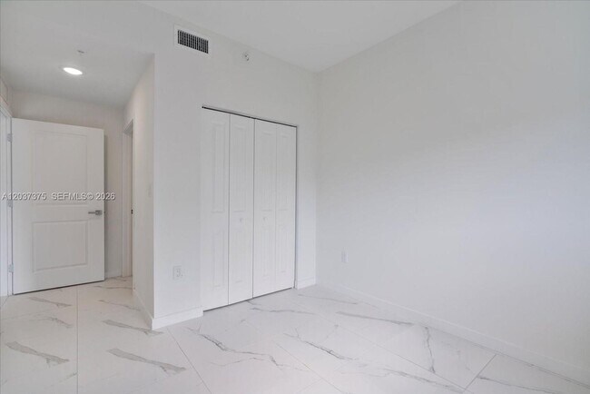 Photo - 420 SW 7th Ave