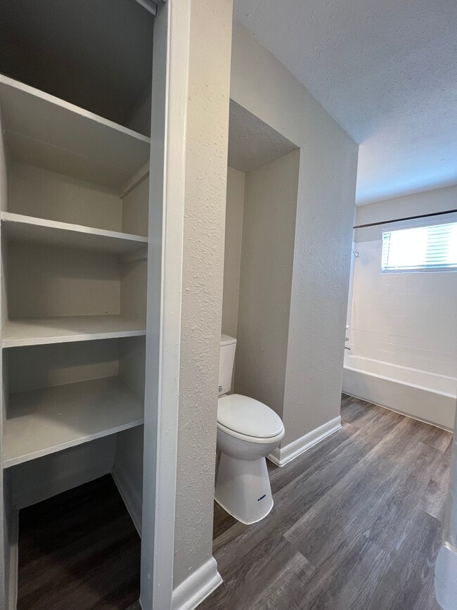 Photo - 3305 Red Bluff Rd