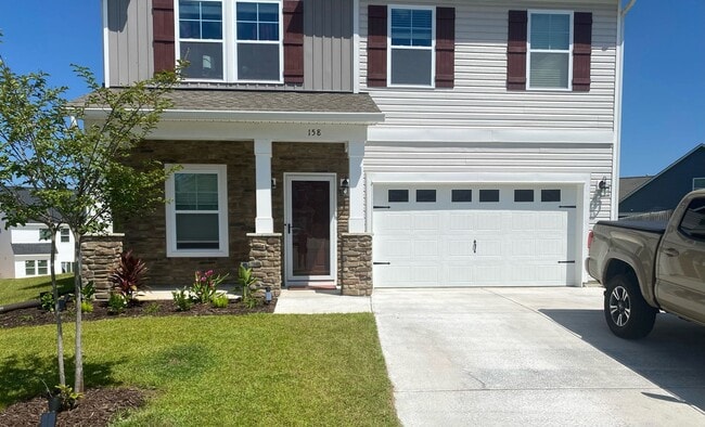 Magnificent Home in The Paddocks at Woodcr... - Magnificent Home in The Paddocks at Woodcr...