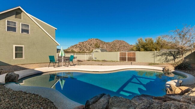 Photo - 2012 E Tonopah Dr