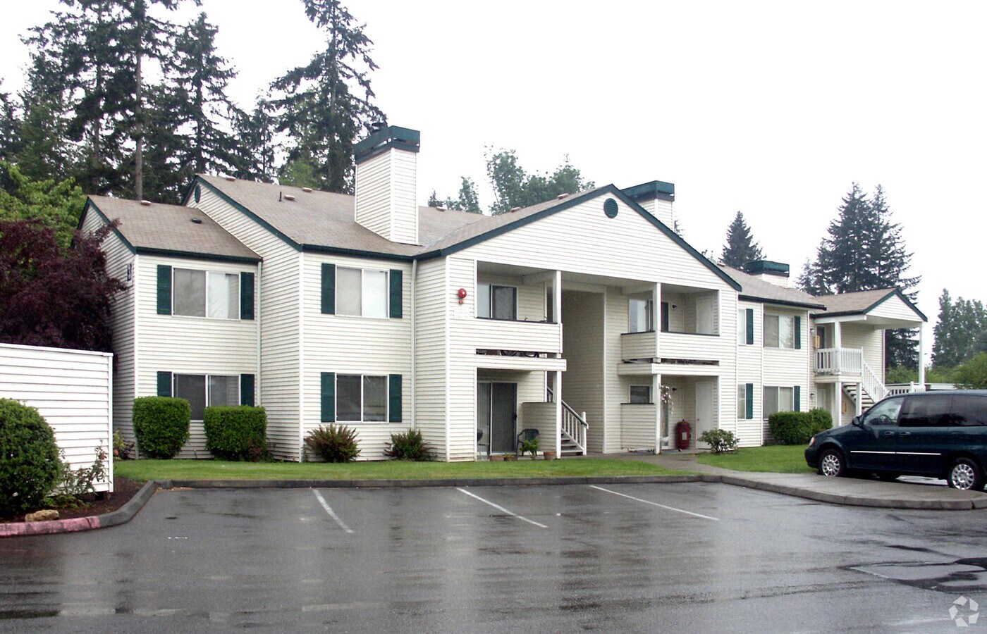 Photo - Forest Lane Apartments
