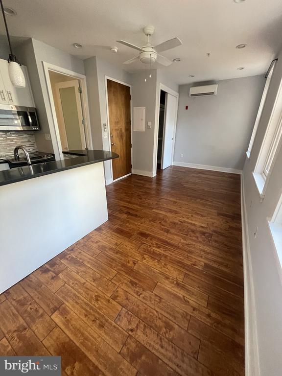 Photo - 126 S 16th St Unit 3F