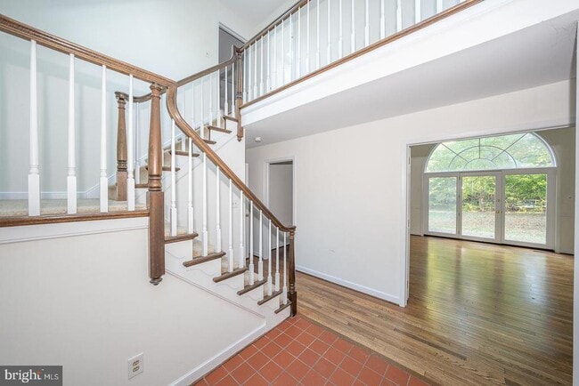Photo - 205 Pennswood Rd